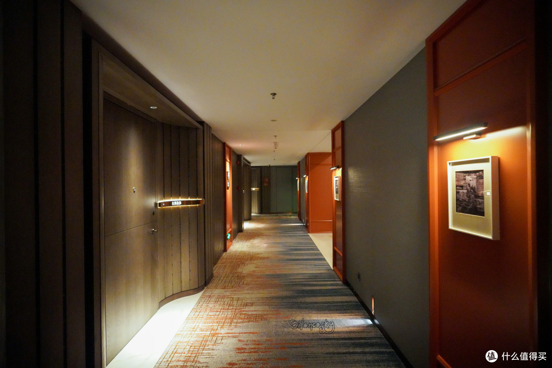 IHG新政之后首住:三位一体!青岛金水皇冠假日酒店 行政套房体验