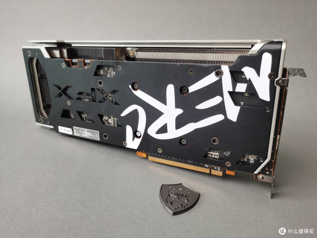 小身材大能量追风者evolvshiftxt挑战讯景rx6700xt全尺寸显卡