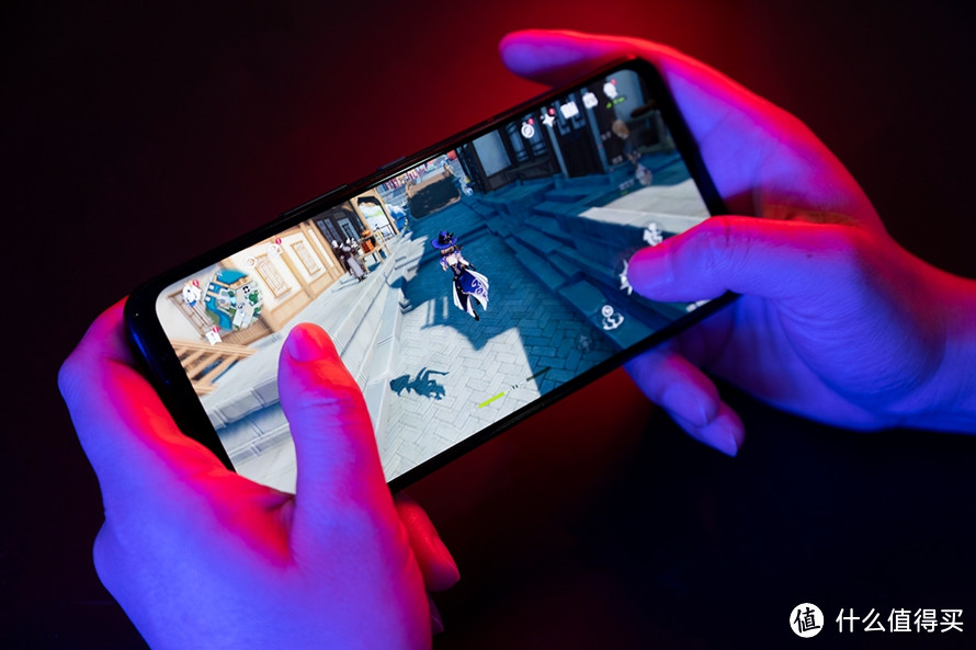 腾讯ROG游戏手机6 Pro首发评测，搭载骁龙8+处理器，这次驯龙终于成功！
