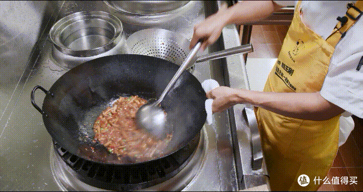 厨师长教你:“肉末烧滑子菇”的家常做法,汤汁浓郁,鲜香味美
