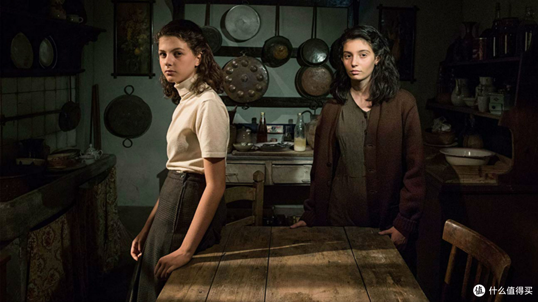 本剧改编自意大利著名作家埃莱娜·费兰特(elena ferrante)的同名小说