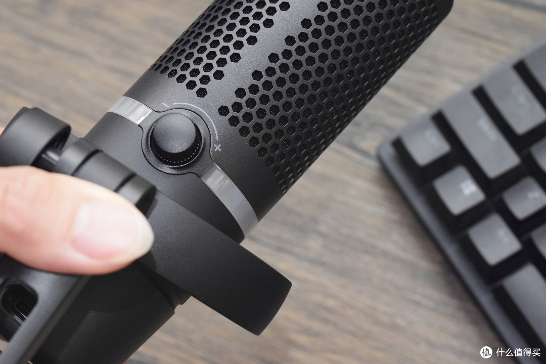 精准定位下的直播利器!HyperX极度未知DuoCast声韵麦克风体验