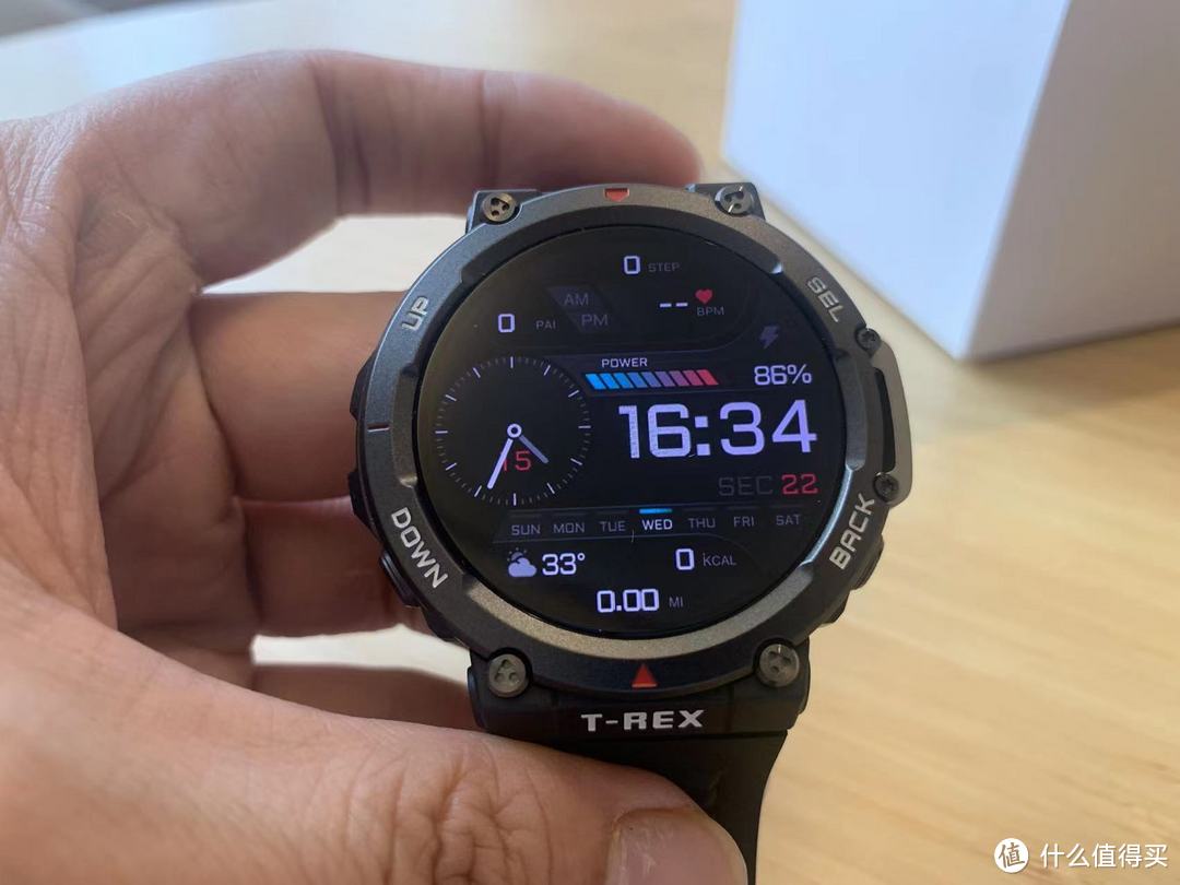 定位准、心率准、国产千元硬派智能表—华米Amazfit T-ReX 2评测