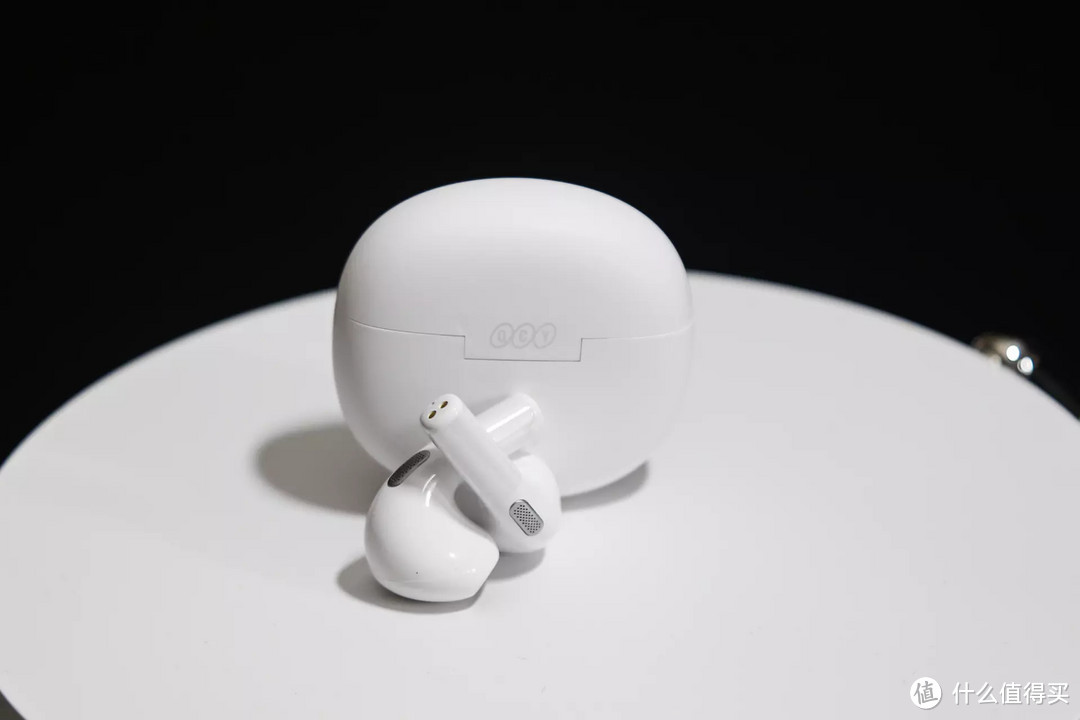 QCY AilyPods 体验报告，透明套里蓝牙5.3真无线耳机