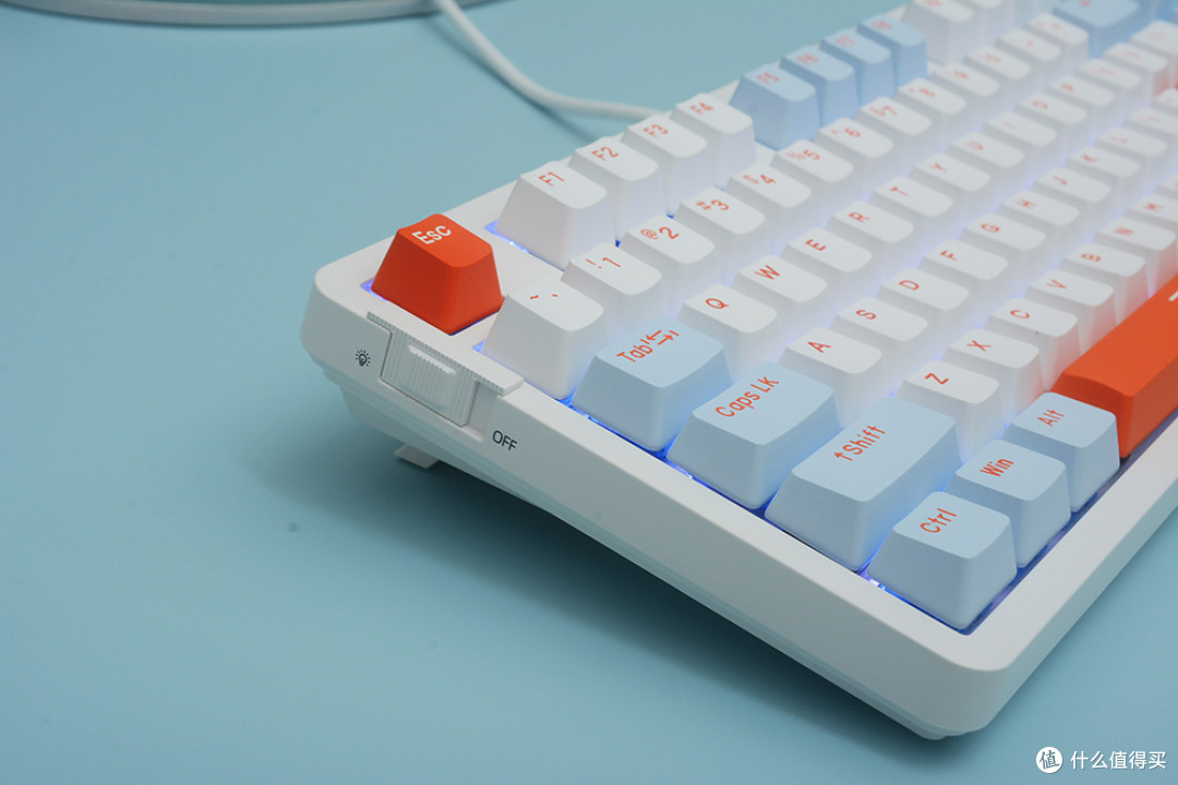 又一对颜值CP诞生,达尔优A87Pro有线版键盘+EM910Pro鼠标