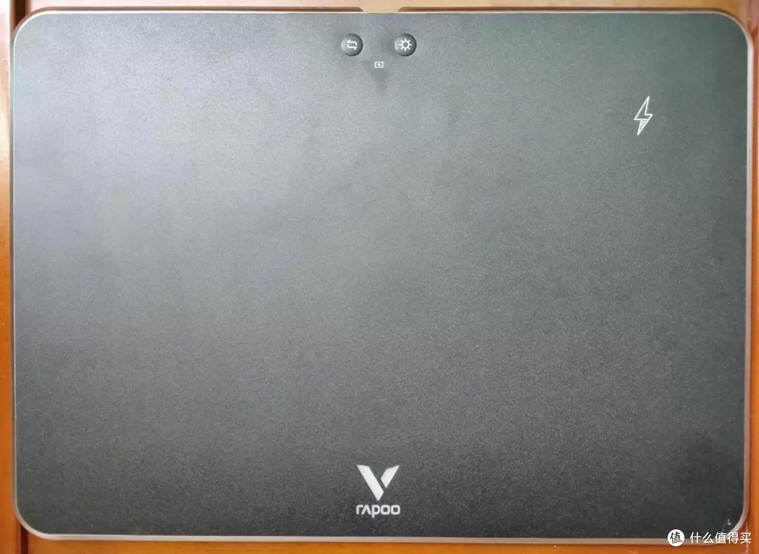 雷柏VT350Q鼠标+V10RGB鼠标垫,无线续航,无限炫彩