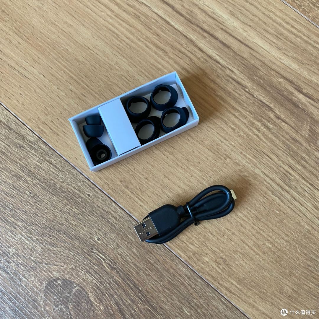 AirPods续航变弱,入手贝尔金沉浸降噪仓真无线蓝牙耳机