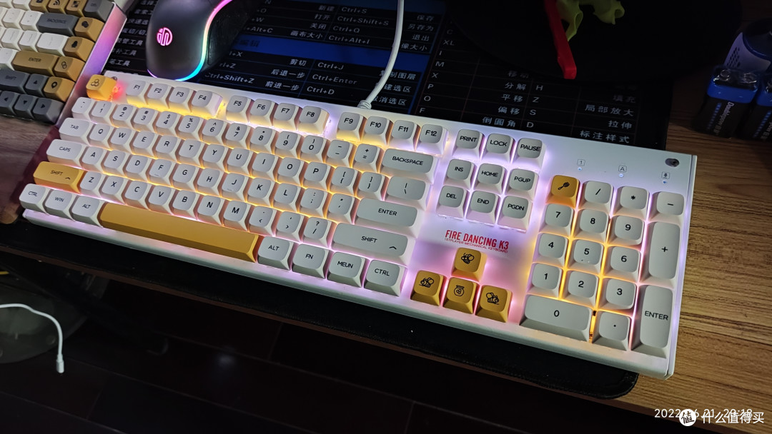 104蜂蜜奶牛XDA键帽
