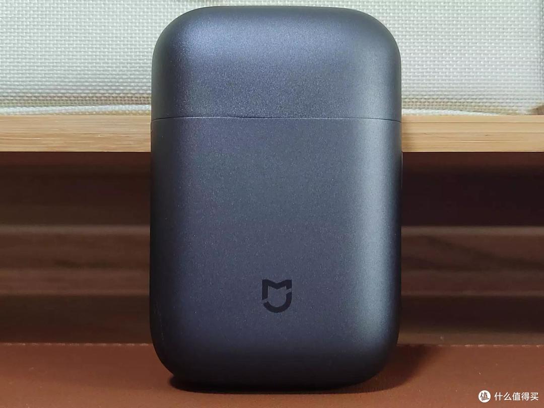 精巧金属机身、强劲性能：米家S600电动剃须刀体验