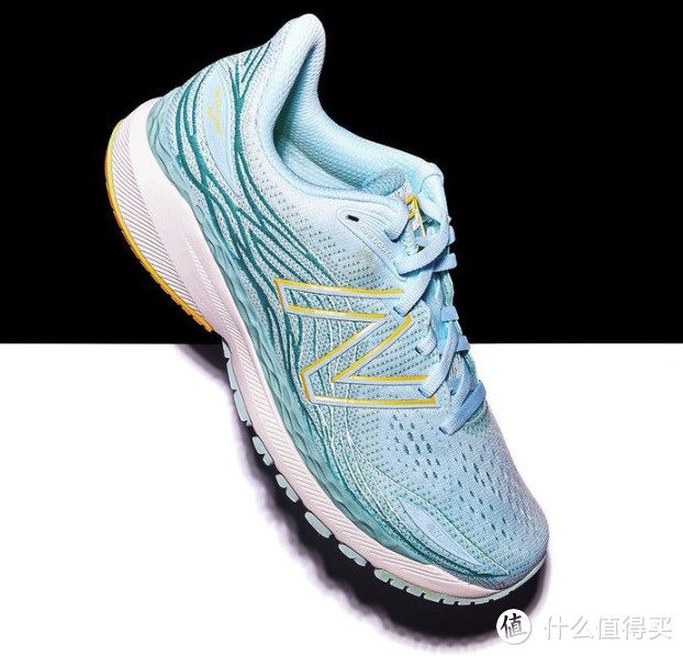 全网首发丨跑者世界 2022年获奖跑鞋,颠覆认知