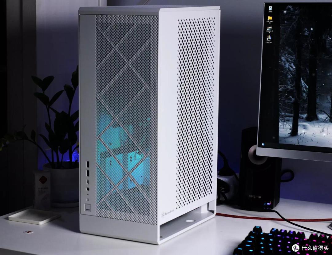 500元价位最兼顾帅气与实用的MATX直立机箱? 银欣ALTA G1M 装机实测