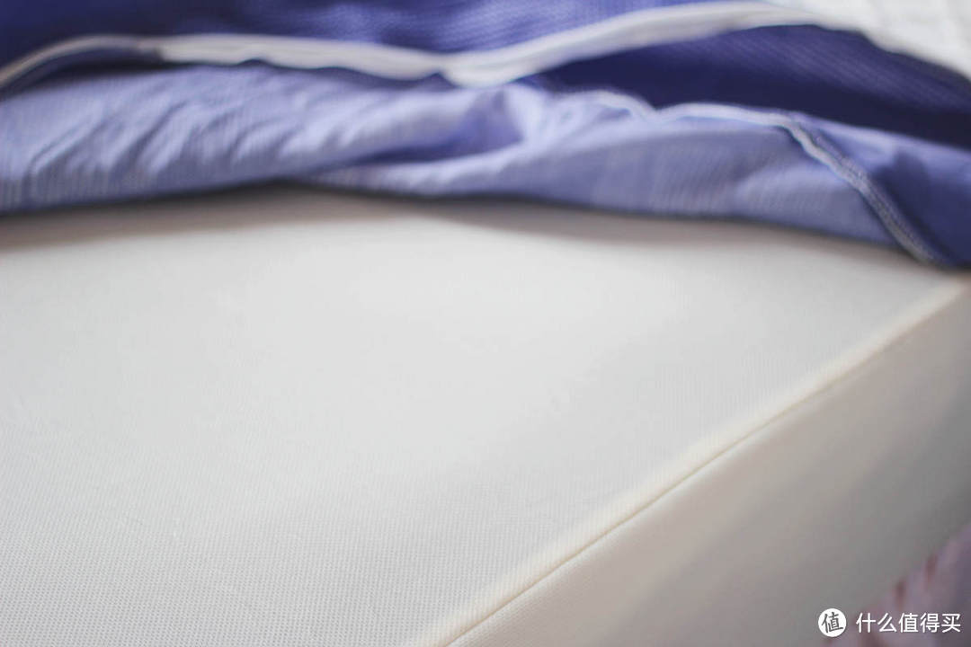 老式木板床换新！如何挑选合适的床垫？小米有品新货舒适体验