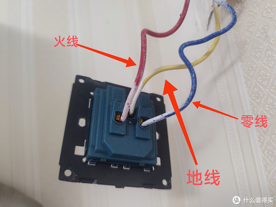 墙壁插座内部结构图图片