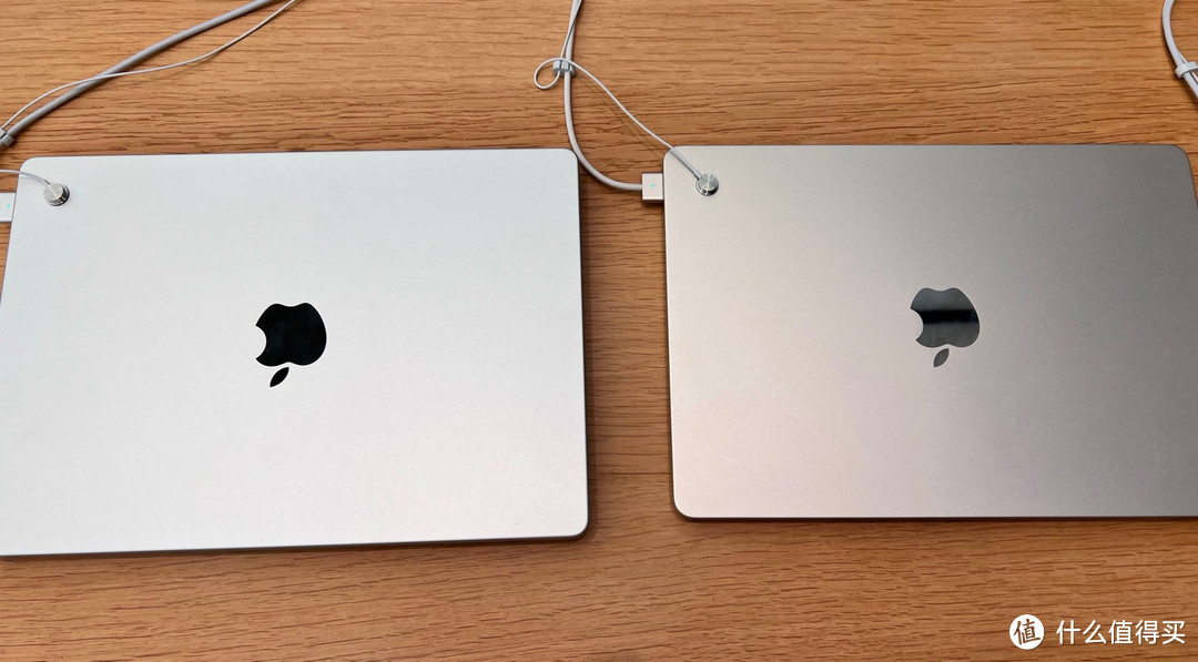 体验到M2 MacBook Air真机：轻薄本苹果已经通关了，对手还在新手村