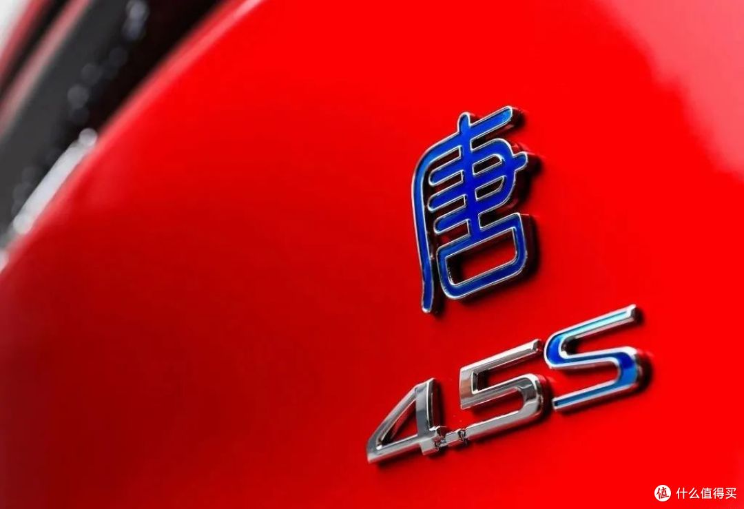 18万7座SUV零百不输法拉利,国产新能源价格竟高达70万!
