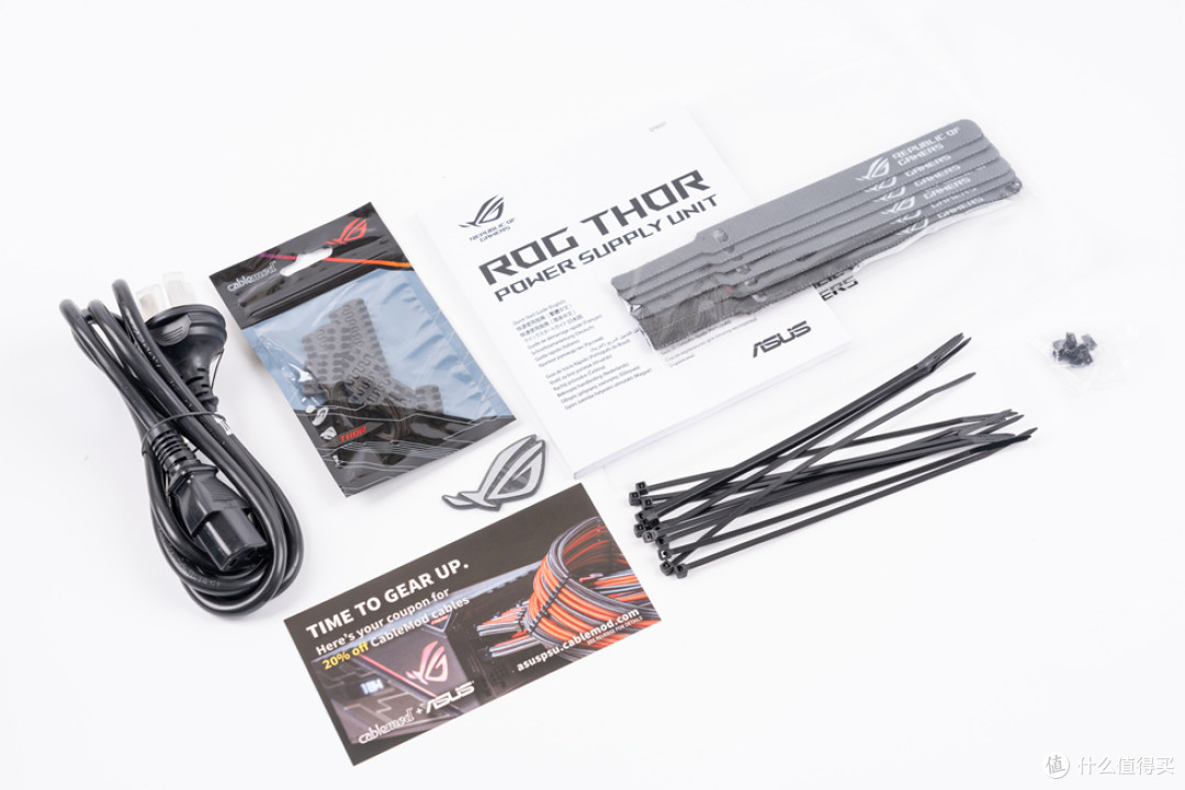 thorii1200二代雷神白金1200w电源开箱简测分享-值得买