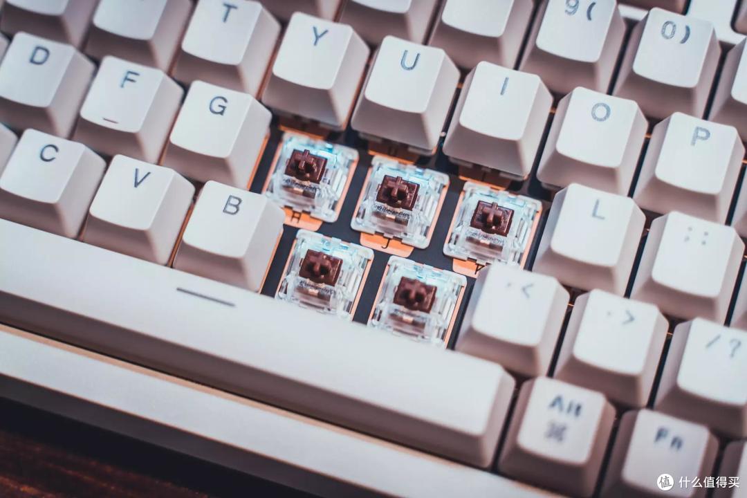 要素过多:贱驴 RS2 机械键盘