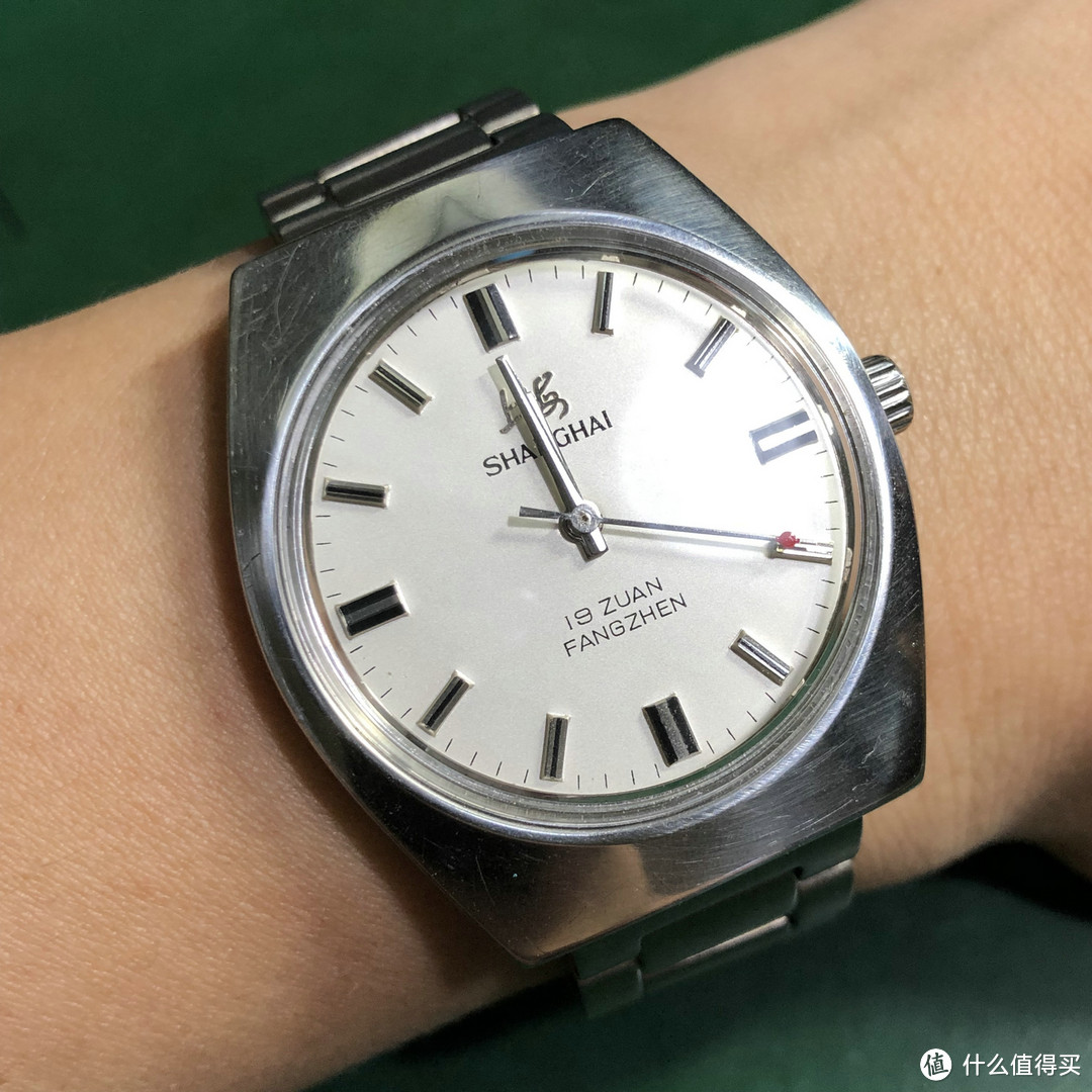 国表鉴赏之异形款上海7120手表保养
