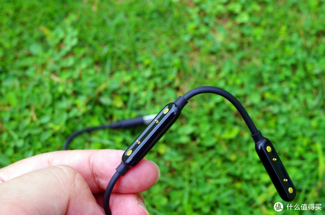 耳机+眼镜+智能助手3in1：声阔智能眼镜评测