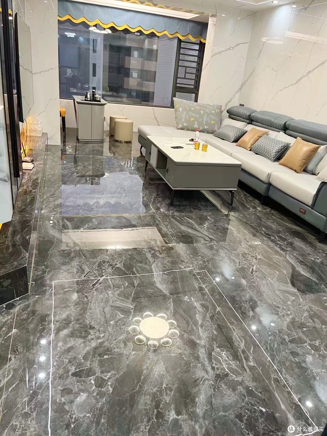 客厅是“面子”工程，不能失礼于人，建议从5个细节进行升级