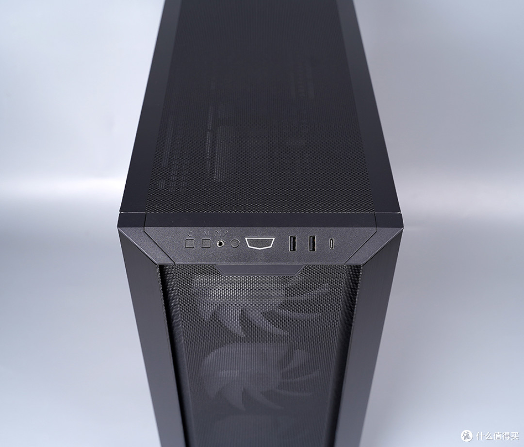 变大!变强!也变贵了!联力 LANCOOL III 鬼斧 2 机箱装机展示