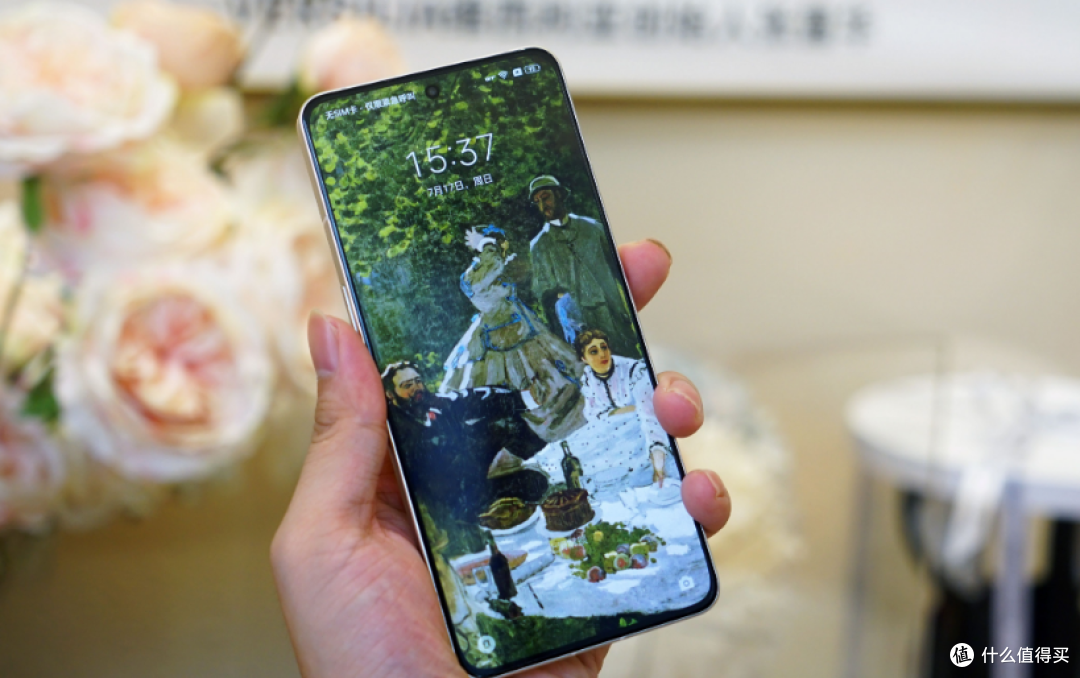 白若飞雪,颜值巅峰——真我GT2大师探索版上手体验