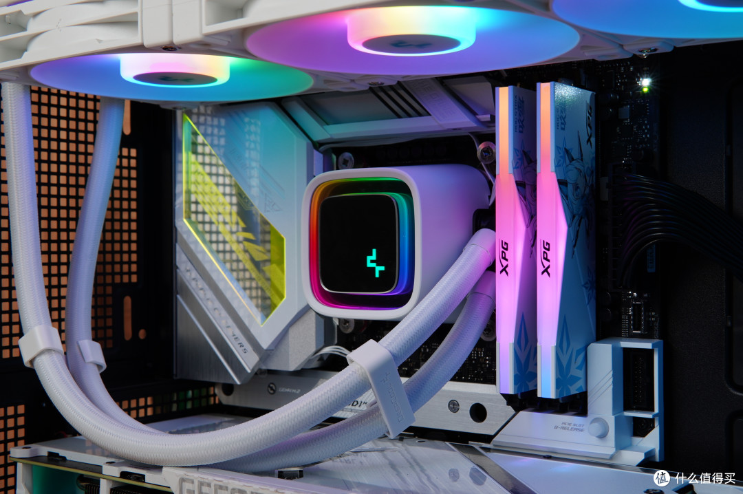 又一颜值力作，XPG D5 吹雪联名内存+九州风神CH510 WH机箱装机展示
