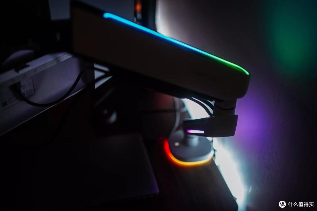 白天生产力晚上爱奇艺，八千字教你打造一键切换主题桌面