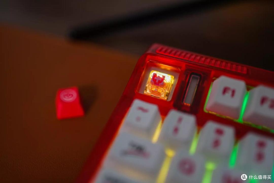 白天生产力晚上爱奇艺，八千字教你打造一键切换主题桌面