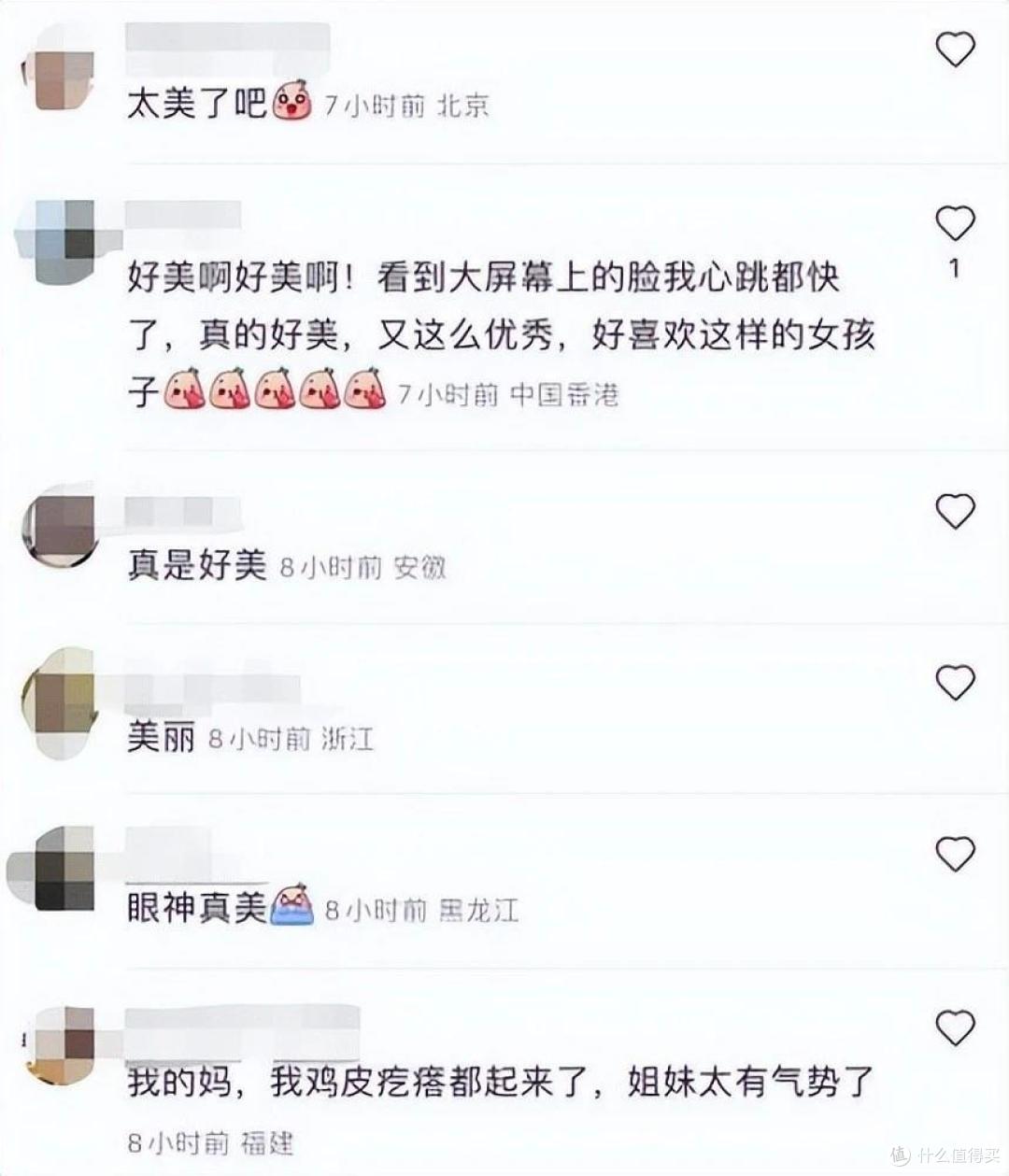 中国留学生穿汉服参加毕业典礼，端庄大气惊艳全场～