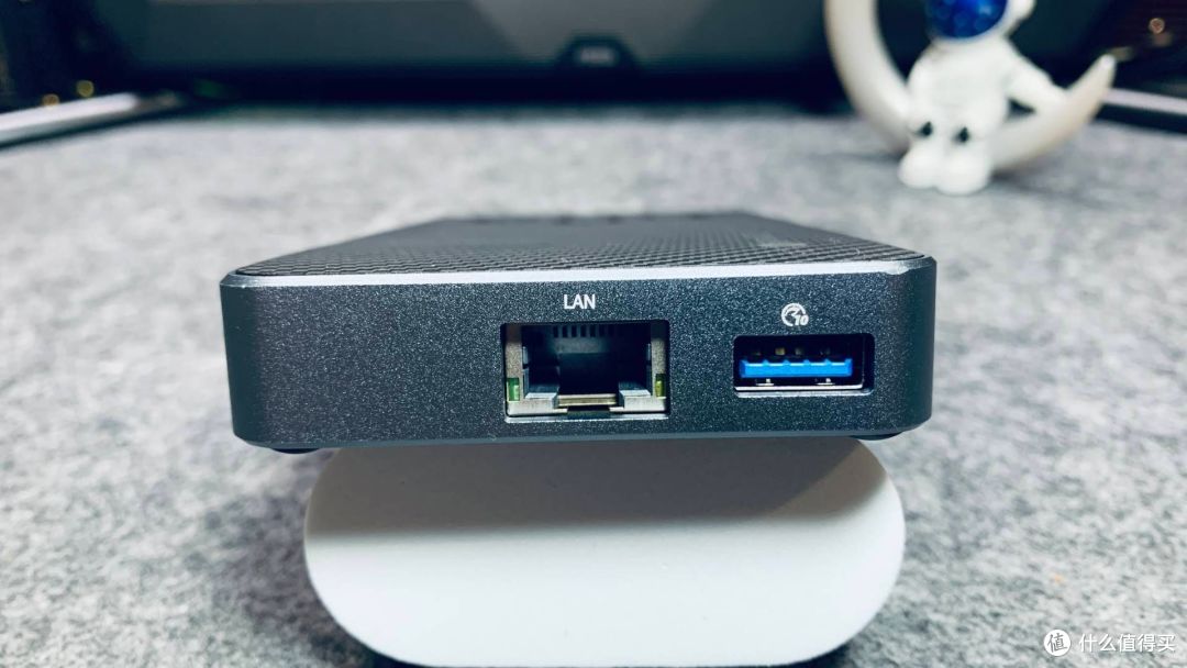 电脑接口不够用怎么办?交给合金桌面SETMSPACE 10Gbps十合一硬盘盒扩展坞