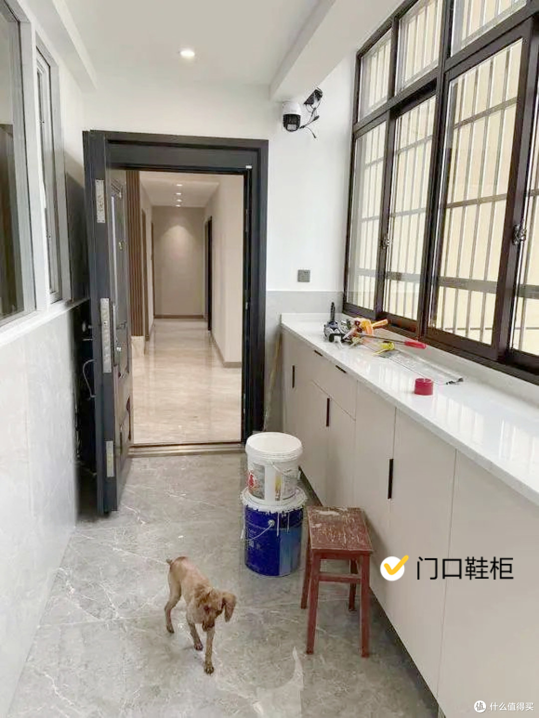 终于等来拆迁房,全程自装总共花了14万,直接把鞋柜装在公共走廊