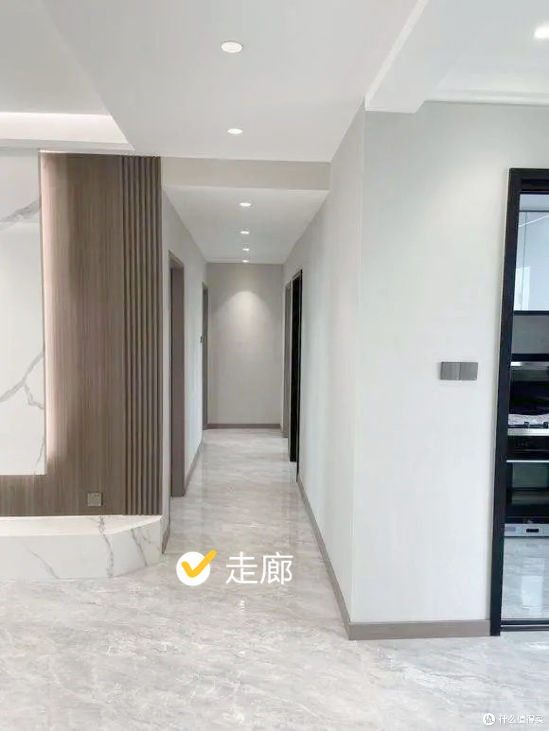 终于等来拆迁房,全程自装总共花了14万,直接把鞋柜装在公共走廊