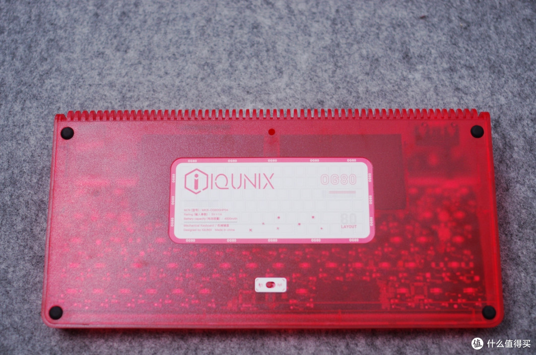 夏日就是不浪费每一刻快乐,入手IQUNIX OG80 快乐贩卖机RGB键盘