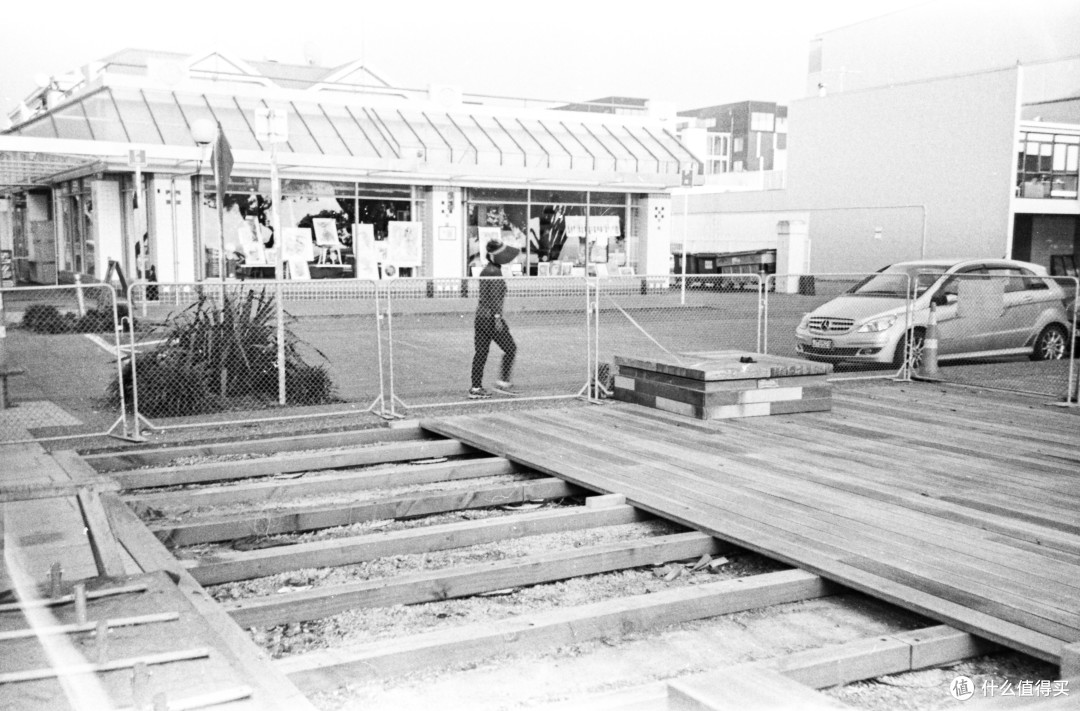 光环：Olympus Mju-II Zoom 80