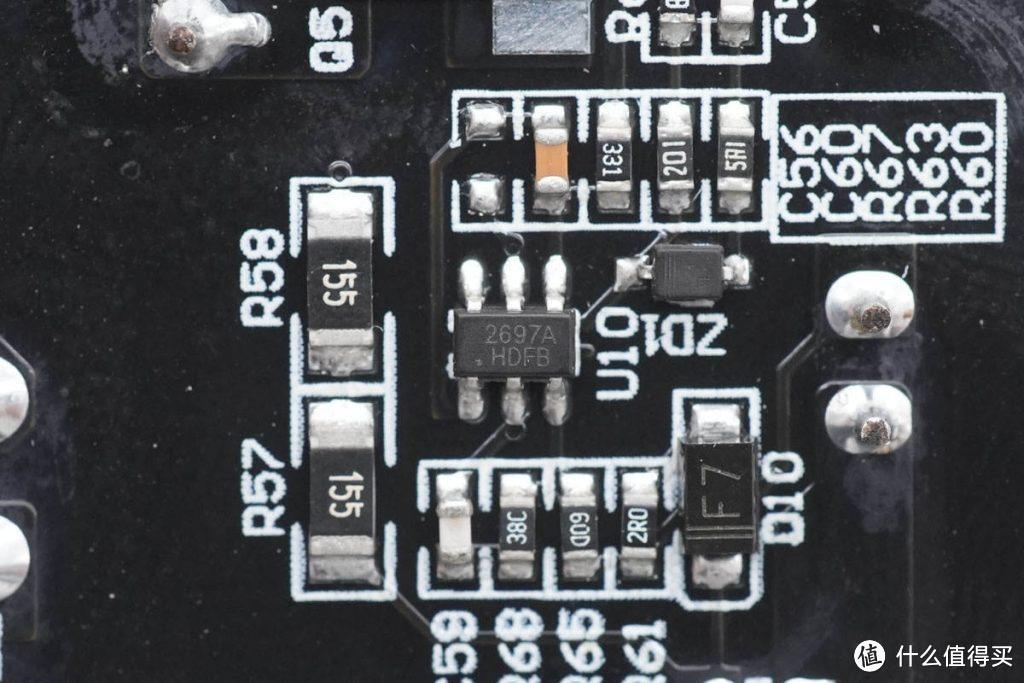 拆解报告：Baseus倍思30W 2A1C快充插座CCGAN30-3ACC