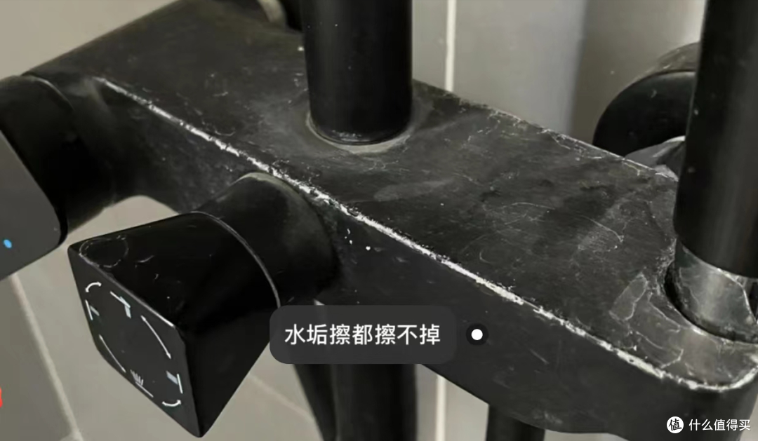 她家“不吊顶、不装背景墙”，装完效果太惊艳，建议参考