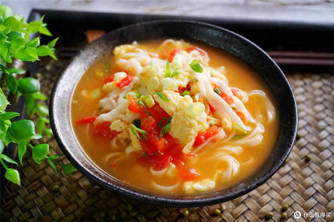 “头伏饺子,二伏面”,进入二伏天,应该吃什么面?怎么吃?