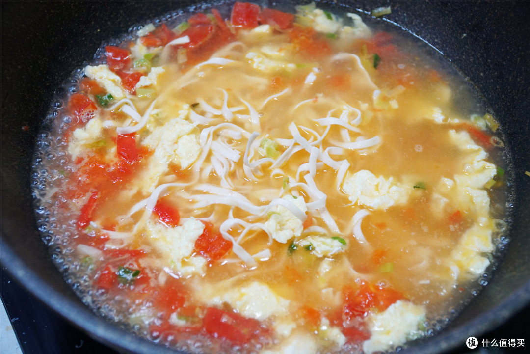 “头伏饺子,二伏面”,进入二伏天,应该吃什么面?怎么吃?