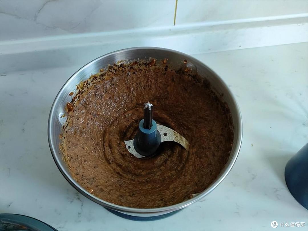 快试试!炒豆沙时加点它,又香又润又滋补,大人小孩都想偷吃
