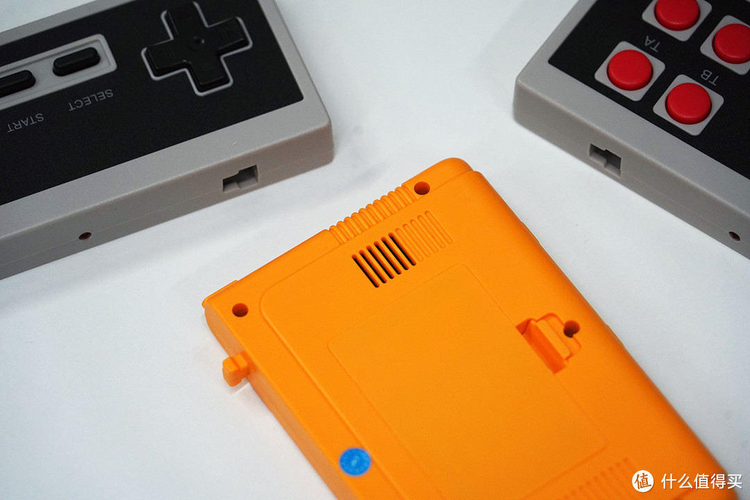 80、90后的经典回忆，芯果经典复古游戏机，来自红白机的游戏幻想