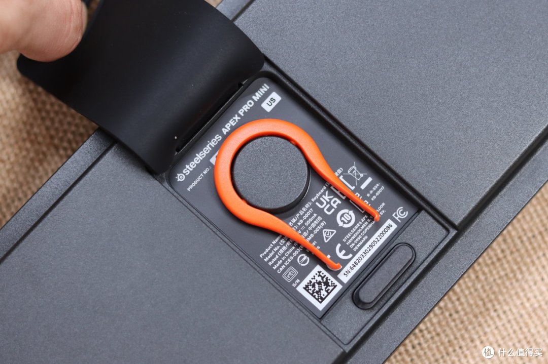 赛睿Apex Pro mini 可调触发键程机械键盘开箱评测