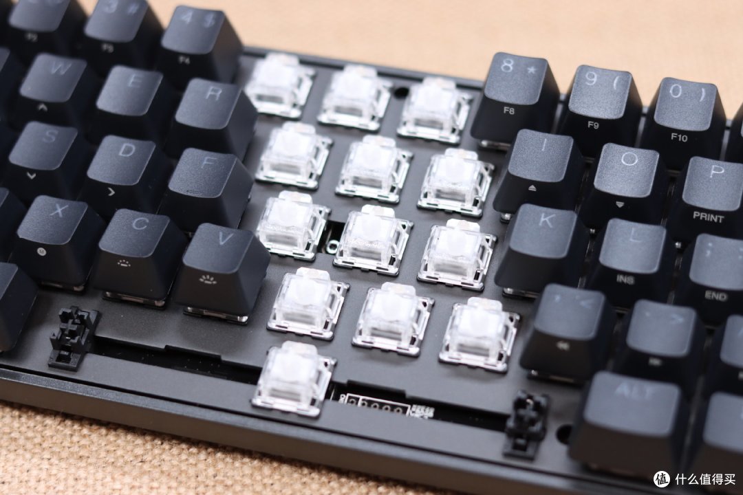 赛睿Apex Pro mini 可调触发键程机械键盘开箱评测