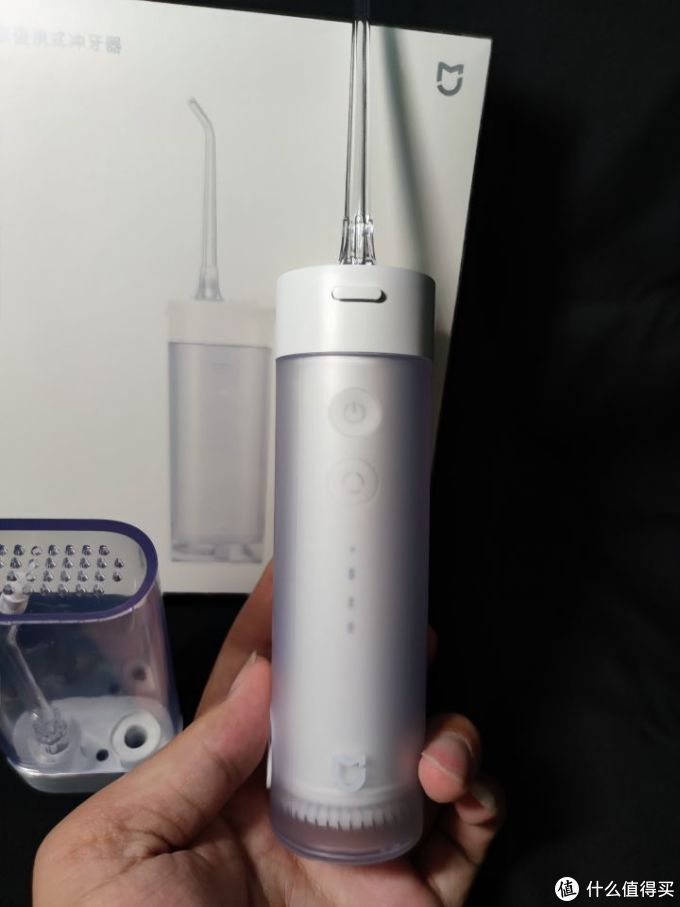 清洁牙齿更方便,米家便携式冲牙器