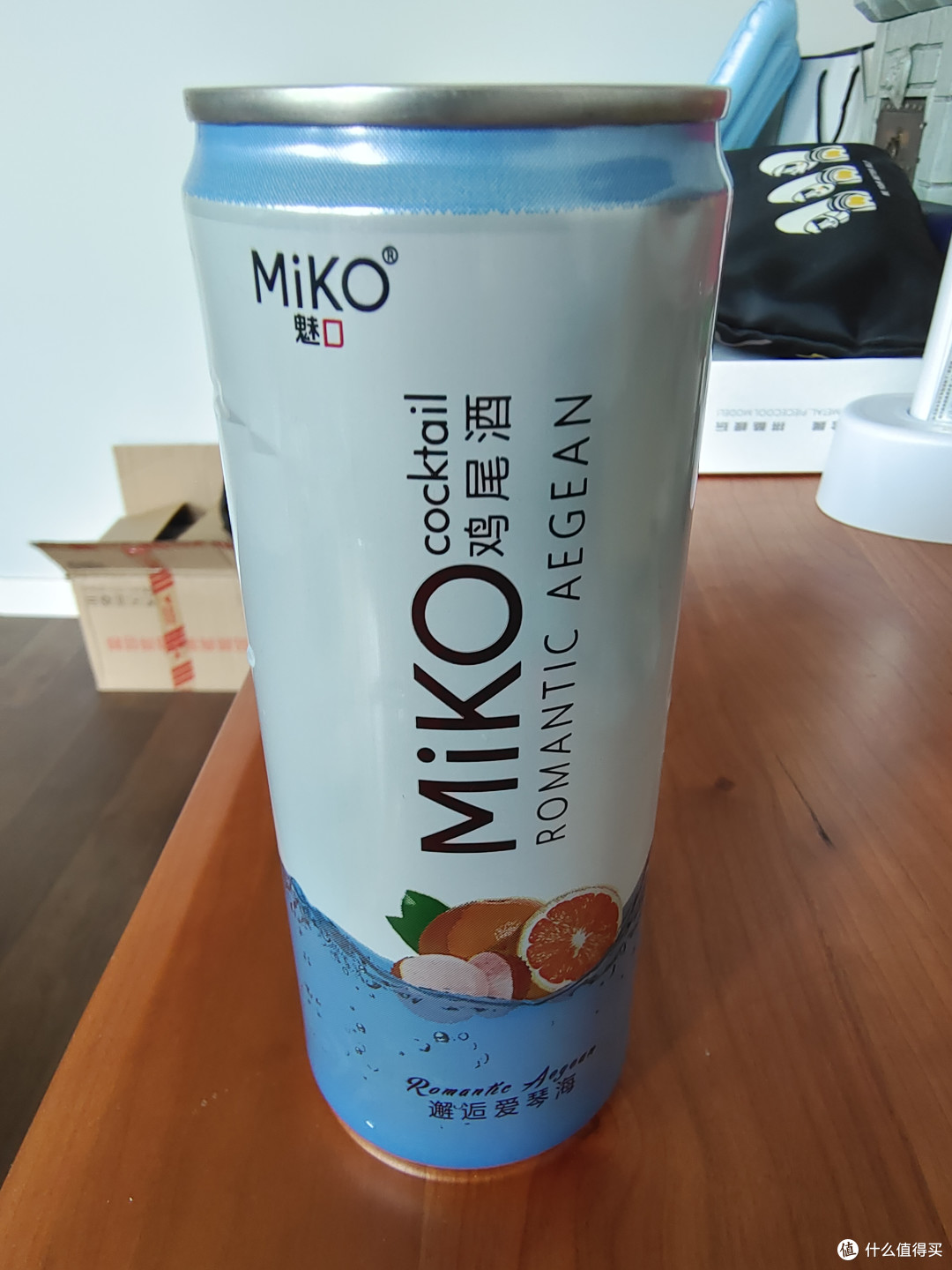 魅口(miko)是偶然间在朋友家喝到的气泡鸡尾酒,当时就被惊艳到了.