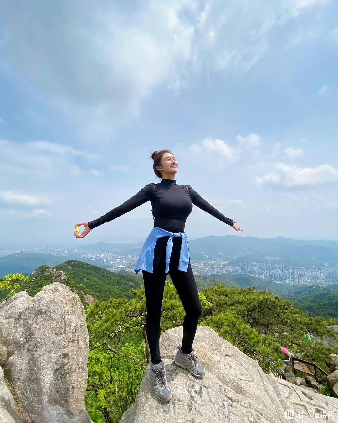 女装速干衣，女性运动达人都喜欢（值得买女性达人都喜欢的速干衣）