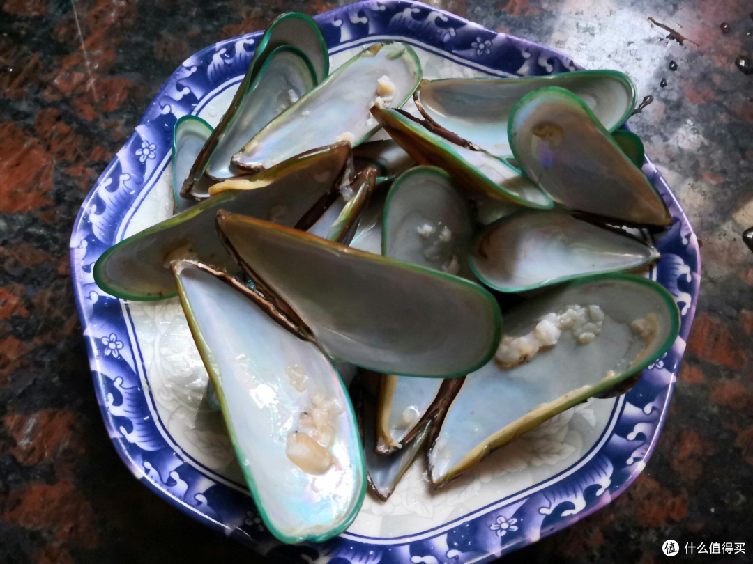 夏日炎炎少不了到海边吃海鲜，教你在家做一道海边名菜！