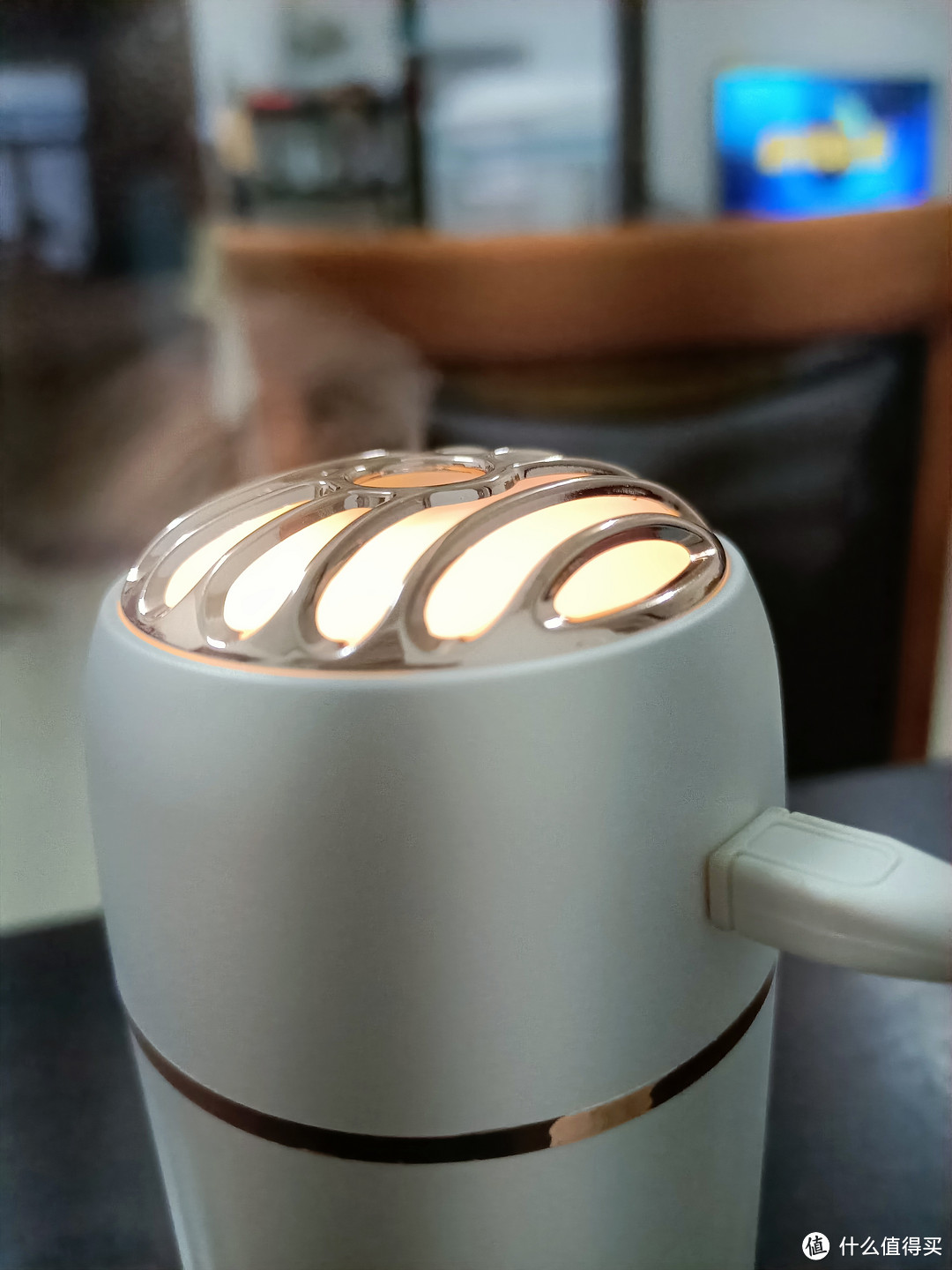 夏日来自什么值得买的礼物,迷你加湿器,十分实用,2000天签到礼包真不错!