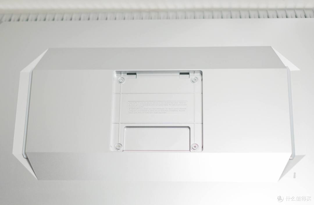 MiniLED即将成为主流？INNOCNM2U显示器显示效果不输iPadPro  