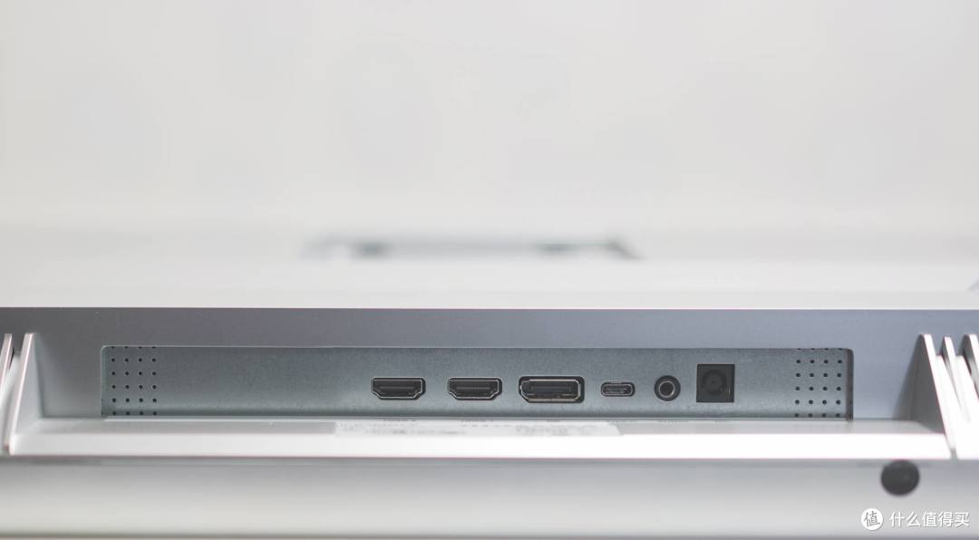 MiniLED即将成为主流？INNOCNM2U显示器显示效果不输iPadPro  